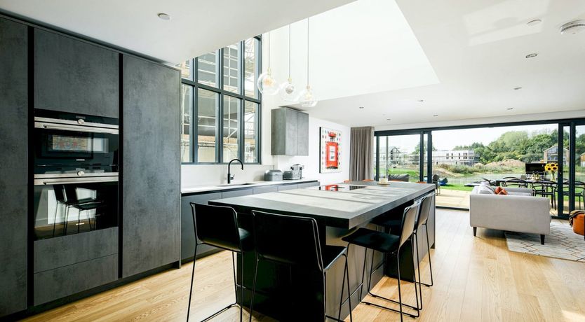 Photo of The Morning Muse