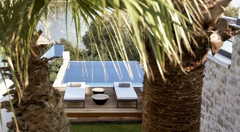 Photo of The Platinum Flame