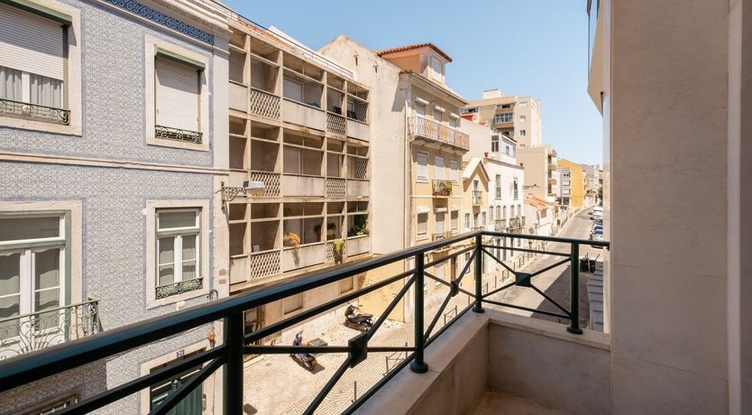 Photo of Mocha Brushstrokes