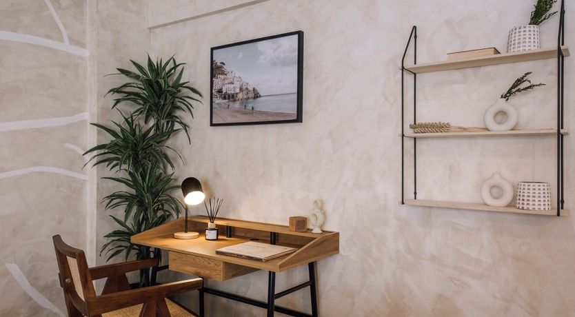 Photo of Mocha Brushstrokes