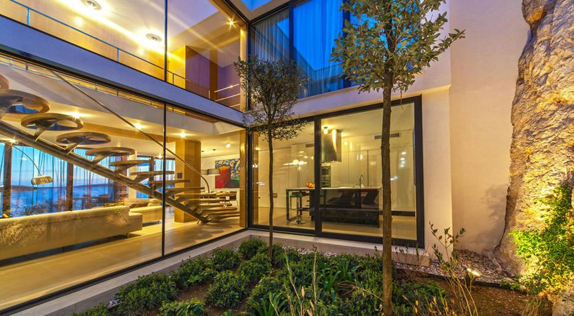 Photo of A Beautiful Glance