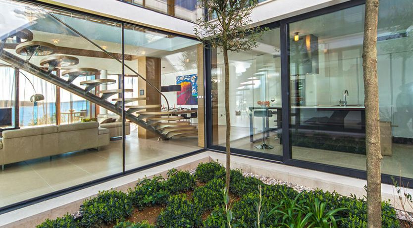 Photo of A Beautiful Glance