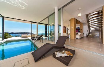 A Beautiful Glance Holiday Home