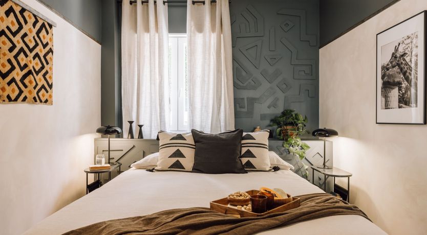 Photo of The Golden Glimmer