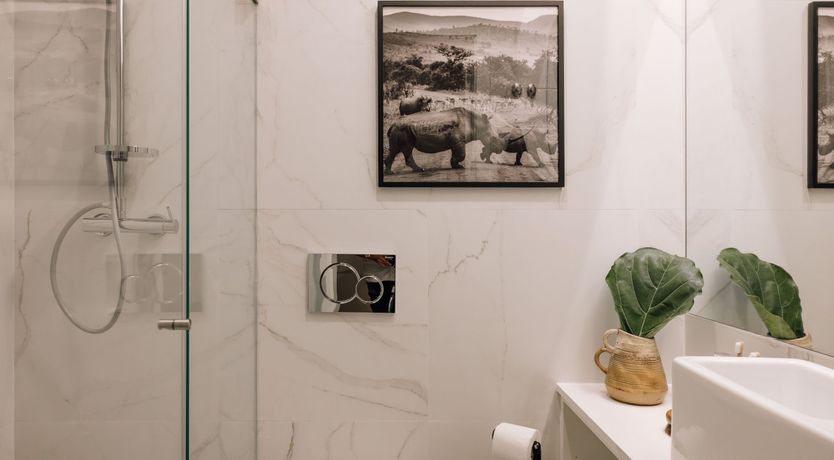 Photo of The Golden Glimmer