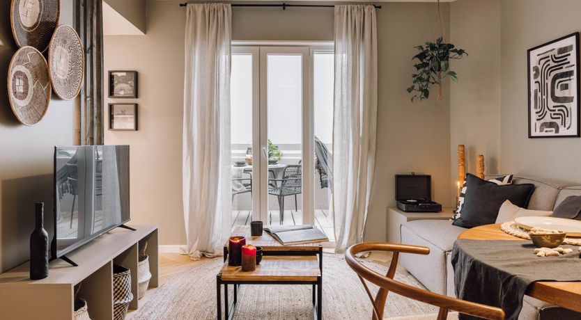 Photo of The Golden Glimmer