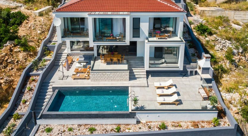 Photo of Shimmering Sea Villa