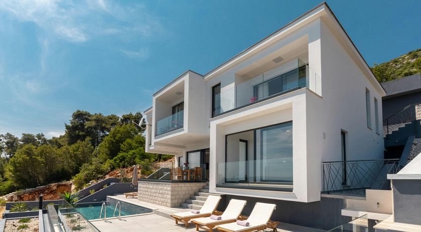 Photo of Shimmering Sea Villa