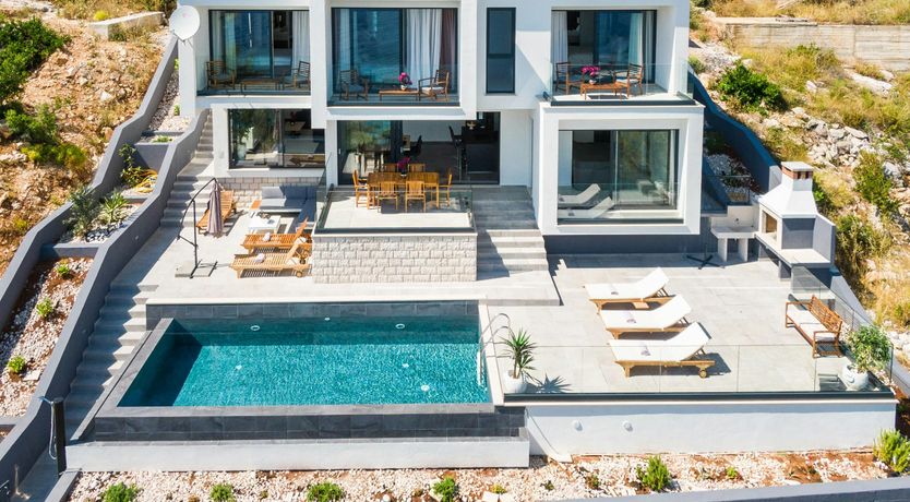 Photo of Shimmering Sea Villa