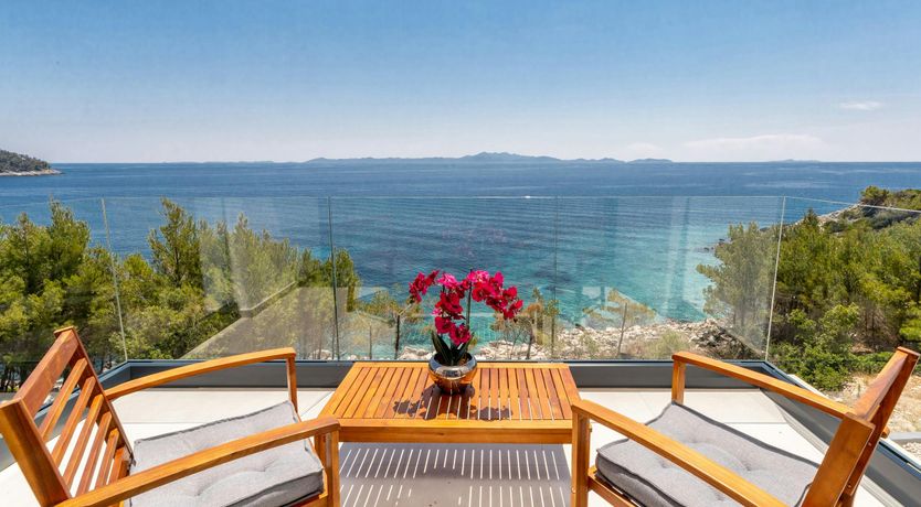 Photo of Shimmering Sea Villa