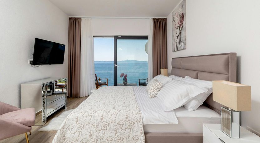 Photo of Shimmering Sea Villa