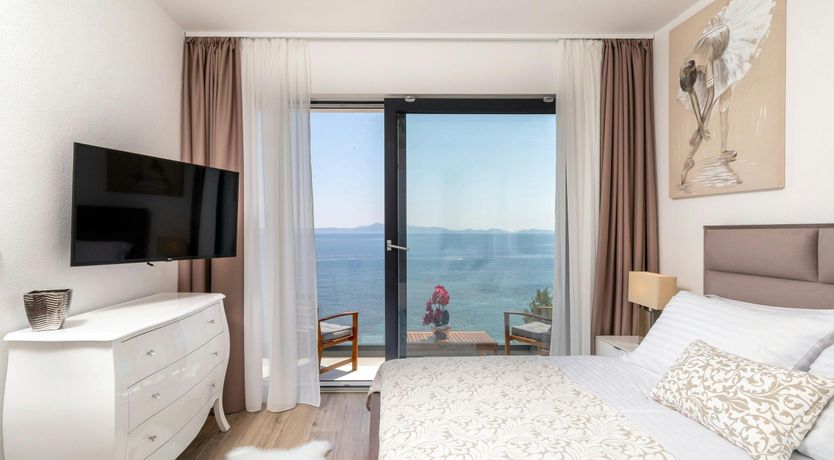 Photo of Shimmering Sea Villa