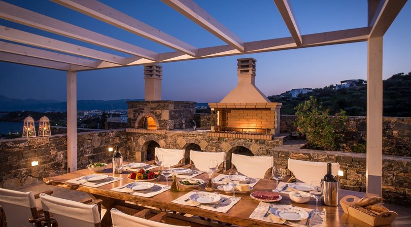 Photo of Chasing Sunlight