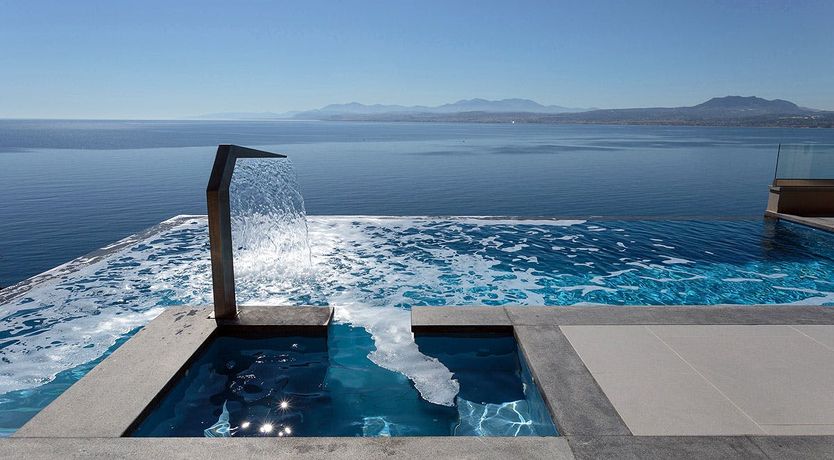 Photo of Sunlight & Sapphire