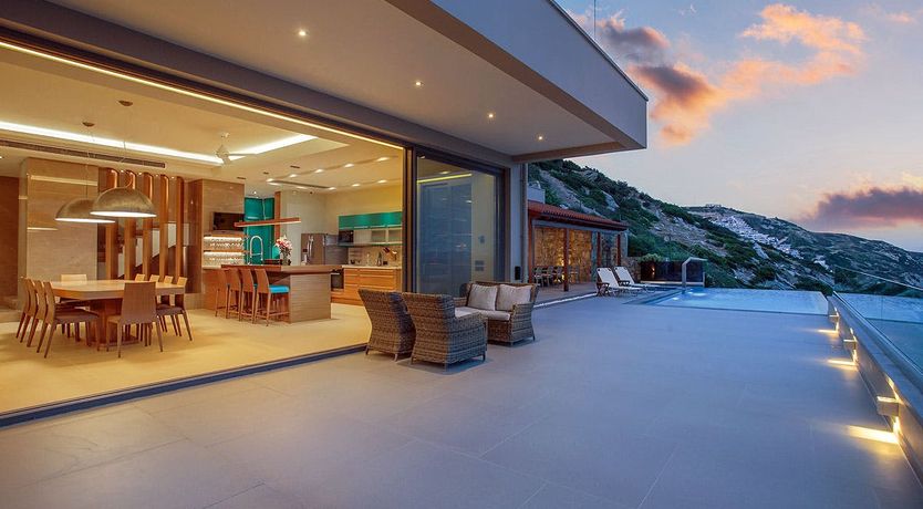 Photo of Sunlight & Sapphire