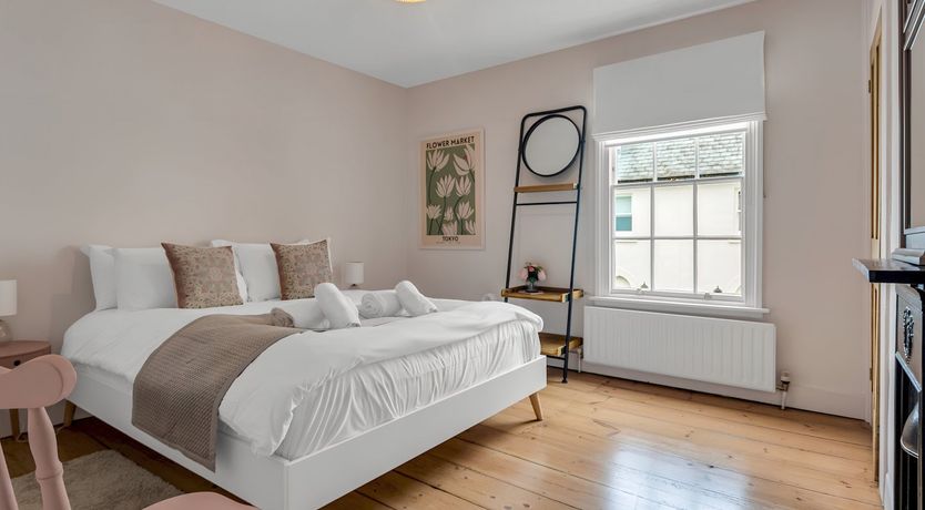 Photo of Canterbury Charm