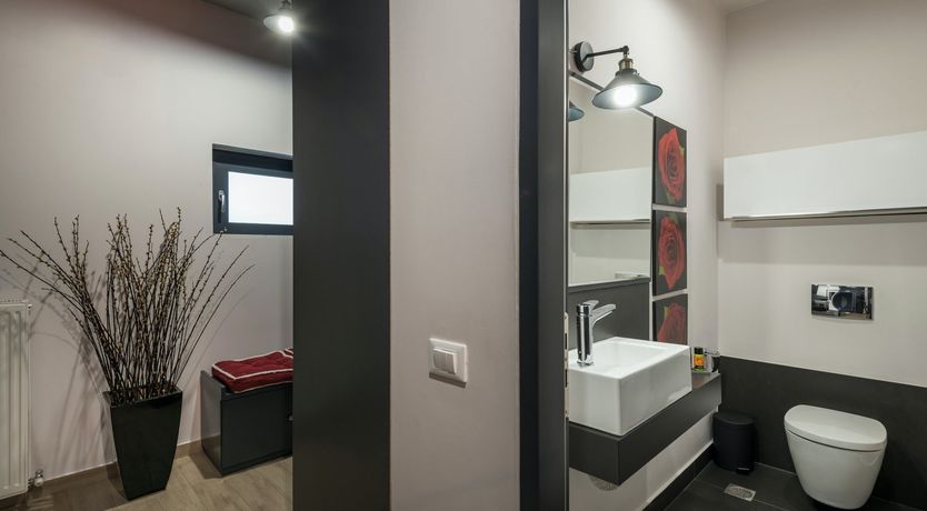 Photo of Corinthian Cretan