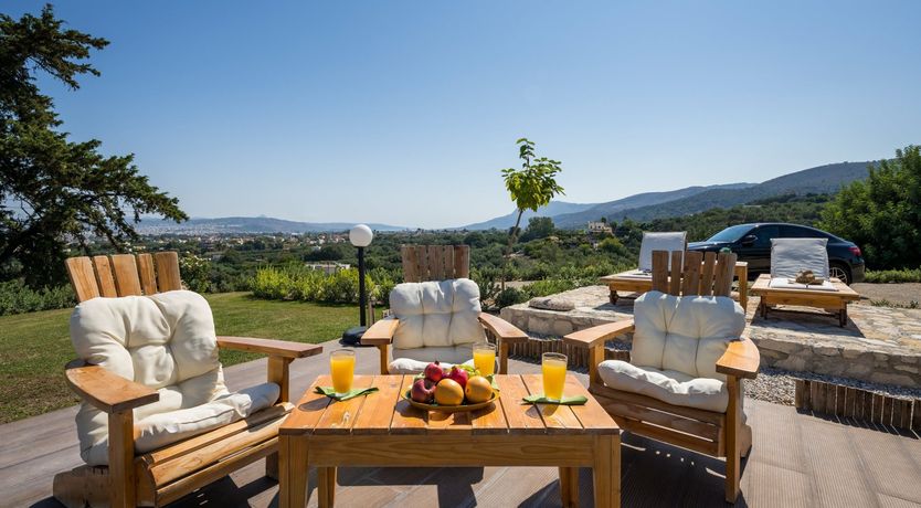 Photo of Corinthian Cretan