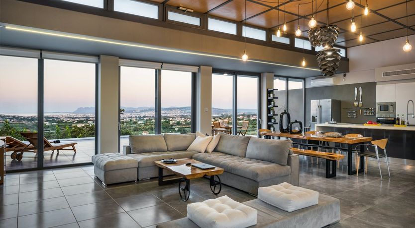 Photo of Corinthian Cretan