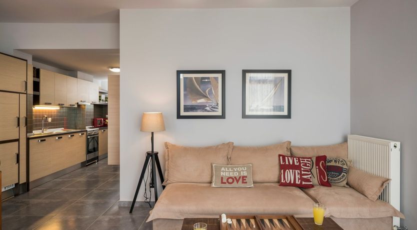 Photo of Corinthian Cretan