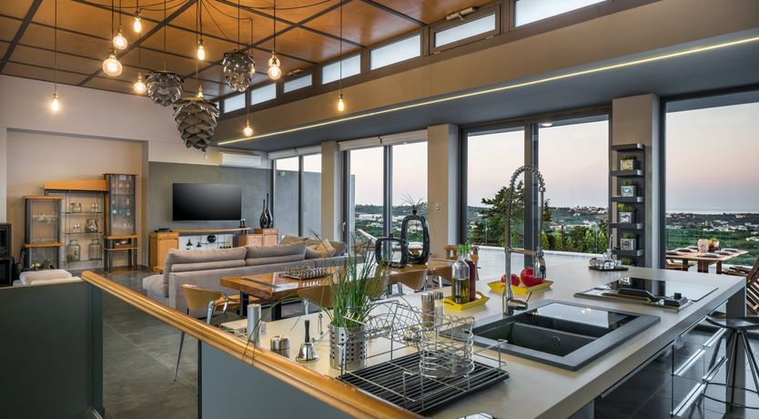 Photo of Corinthian Cretan