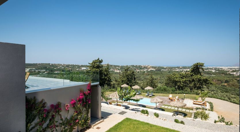 Photo of Corinthian Cretan