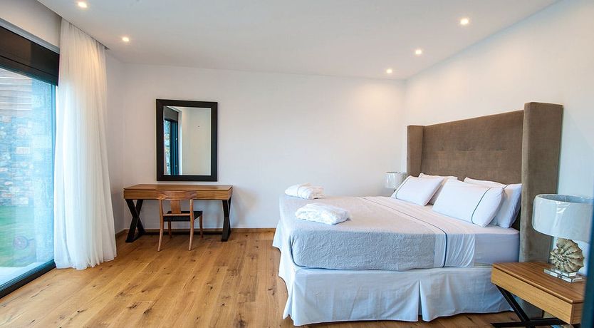 Photo of Moonlight Shores