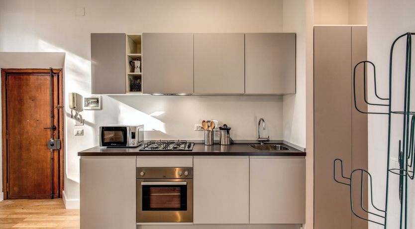 Photo of Limoncello Yellow