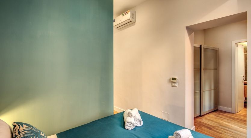 Photo of Limoncello Yellow