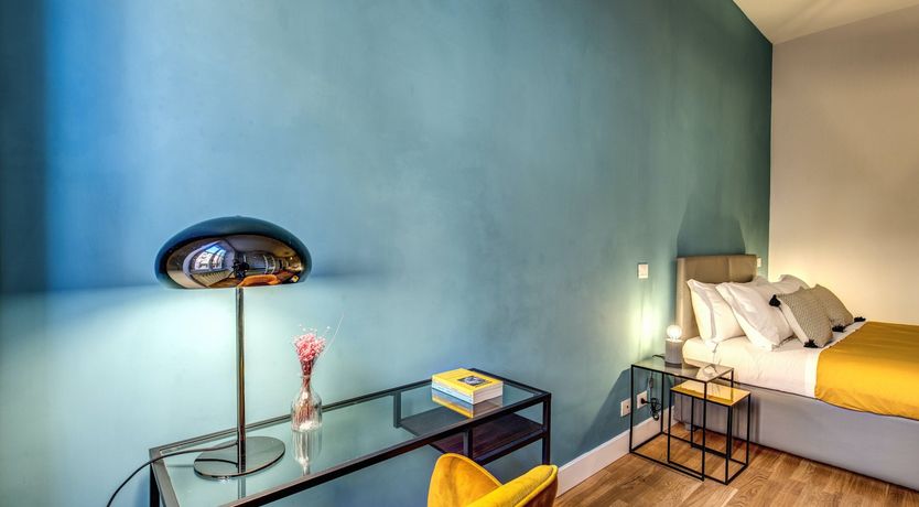 Photo of Limoncello Yellow