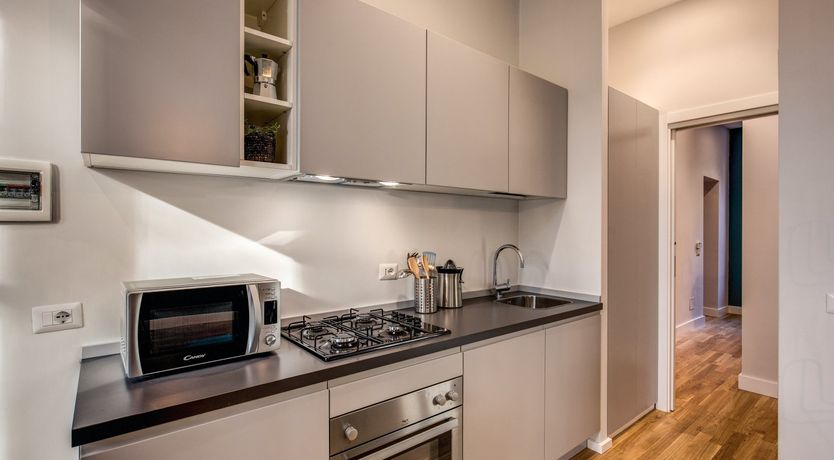 Photo of Limoncello Yellow