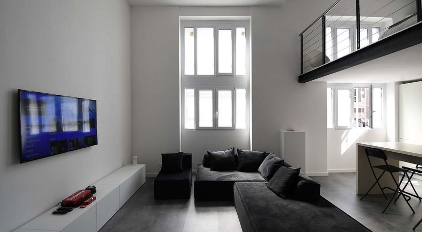 Photo of Iconic Trainer