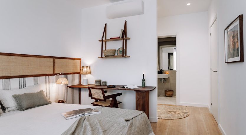 Photo of The Green Petal