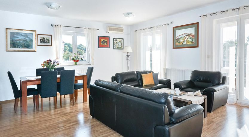 Photo of Breathtaking Views Retreat