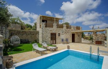Charming Cretan Retreat Villa