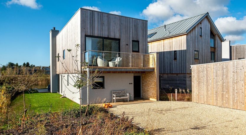 Photo of Honeycomb Dove