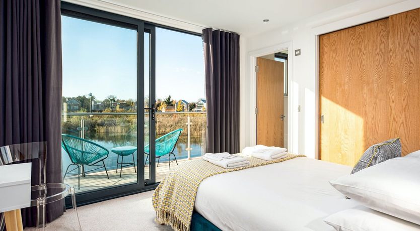 Photo of Honeycomb Dove