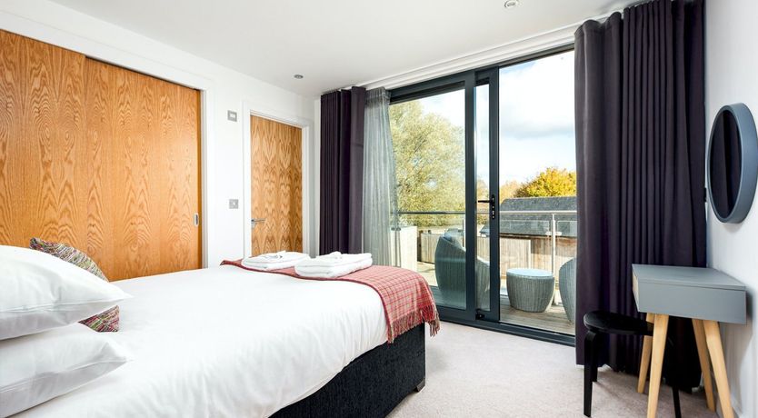 Photo of Honeycomb Dove