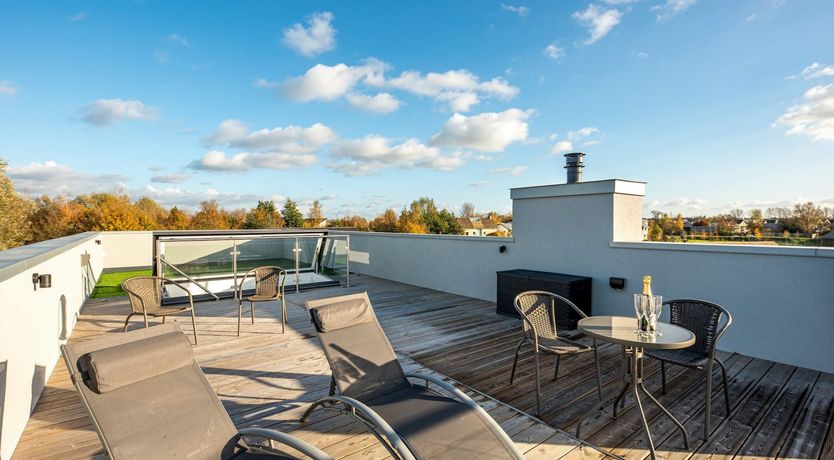 Photo of Honeycomb Dove