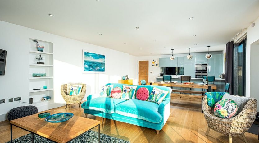 Photo of Honeycomb Dove