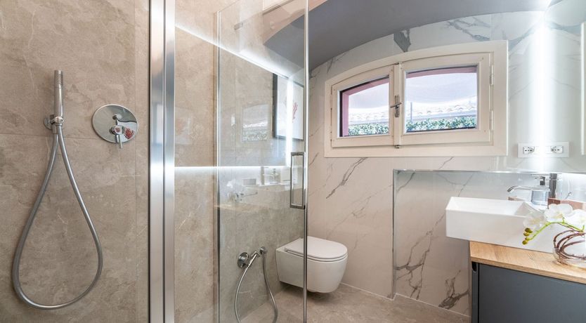 Photo of Florence Jewel