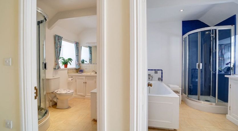 Photo of The Artistic Studio