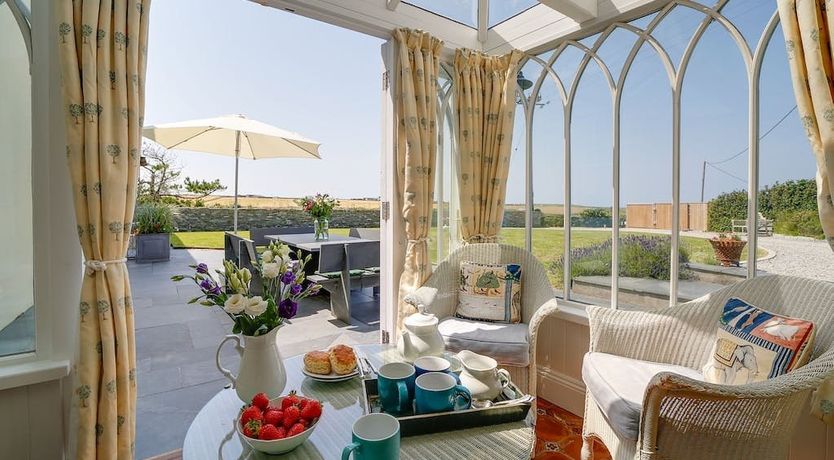 Photo of The Artistic Studio