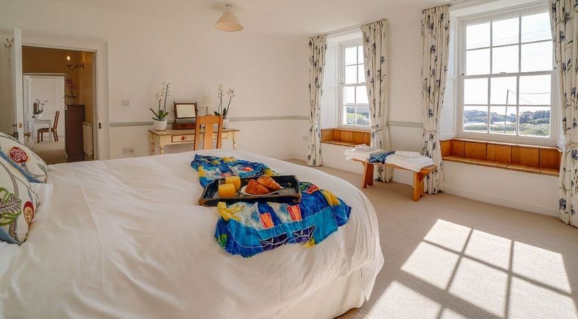 Photo of The Artistic Studio