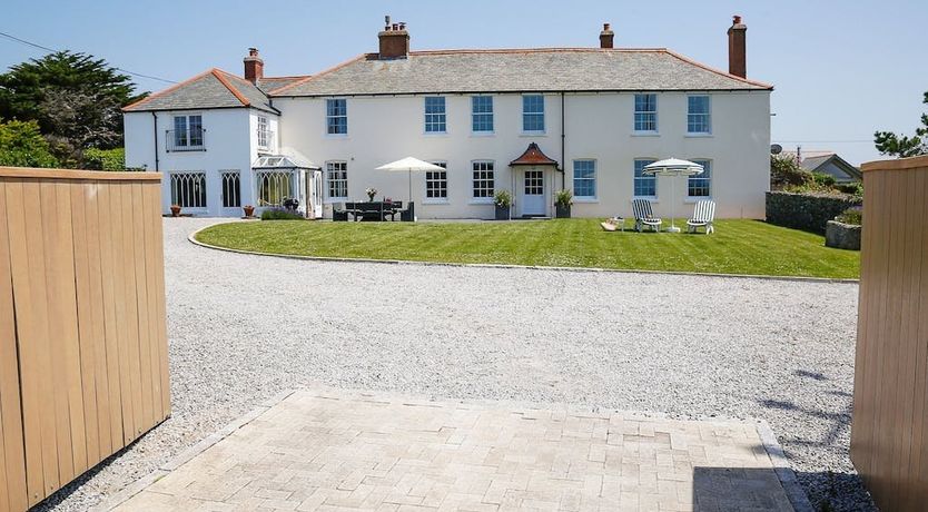 Photo of The Artistic Studio