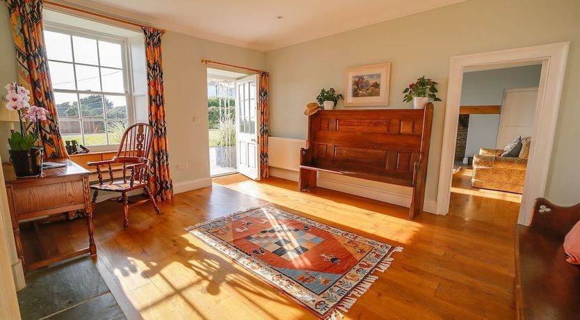 Photo of The Artistic Studio