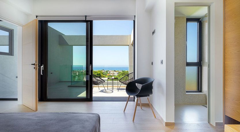 Photo of The Goddess of Crete