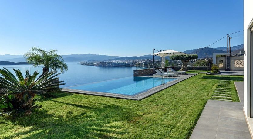 Photo of Emerald of the World