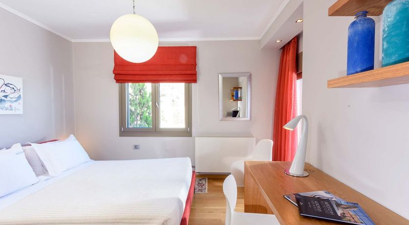 Photo of Emerald of the World