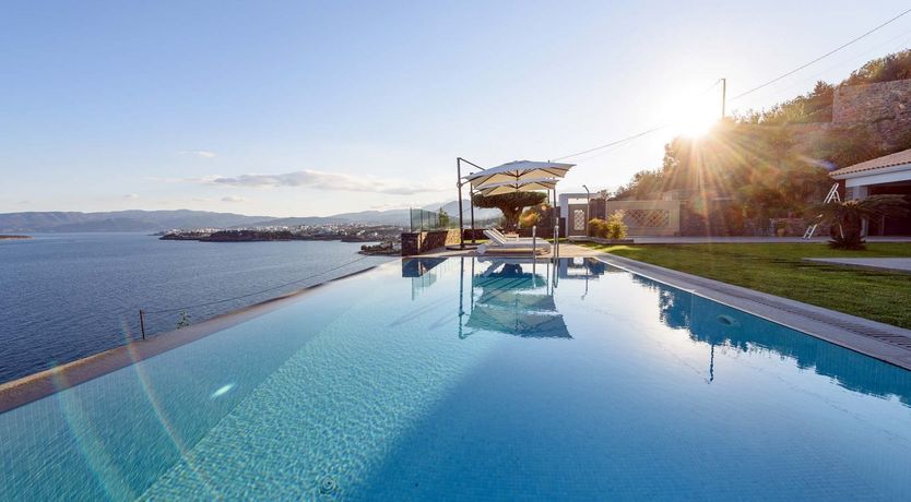 Photo of Emerald of the World